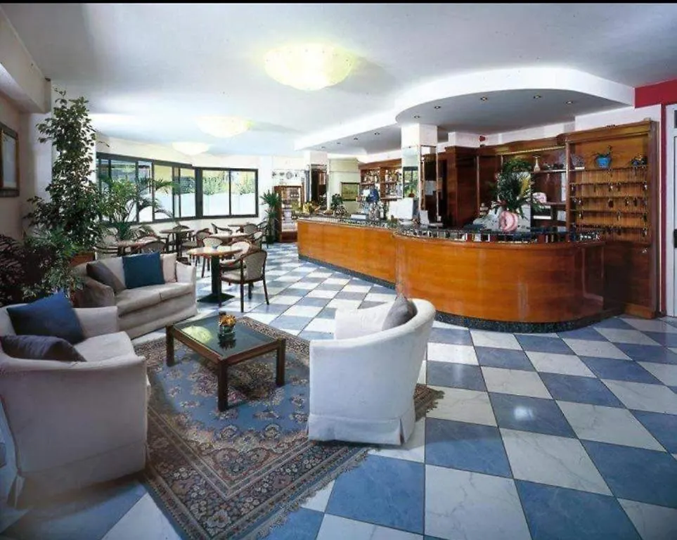 ***  Hotel President Cesenatico Italia